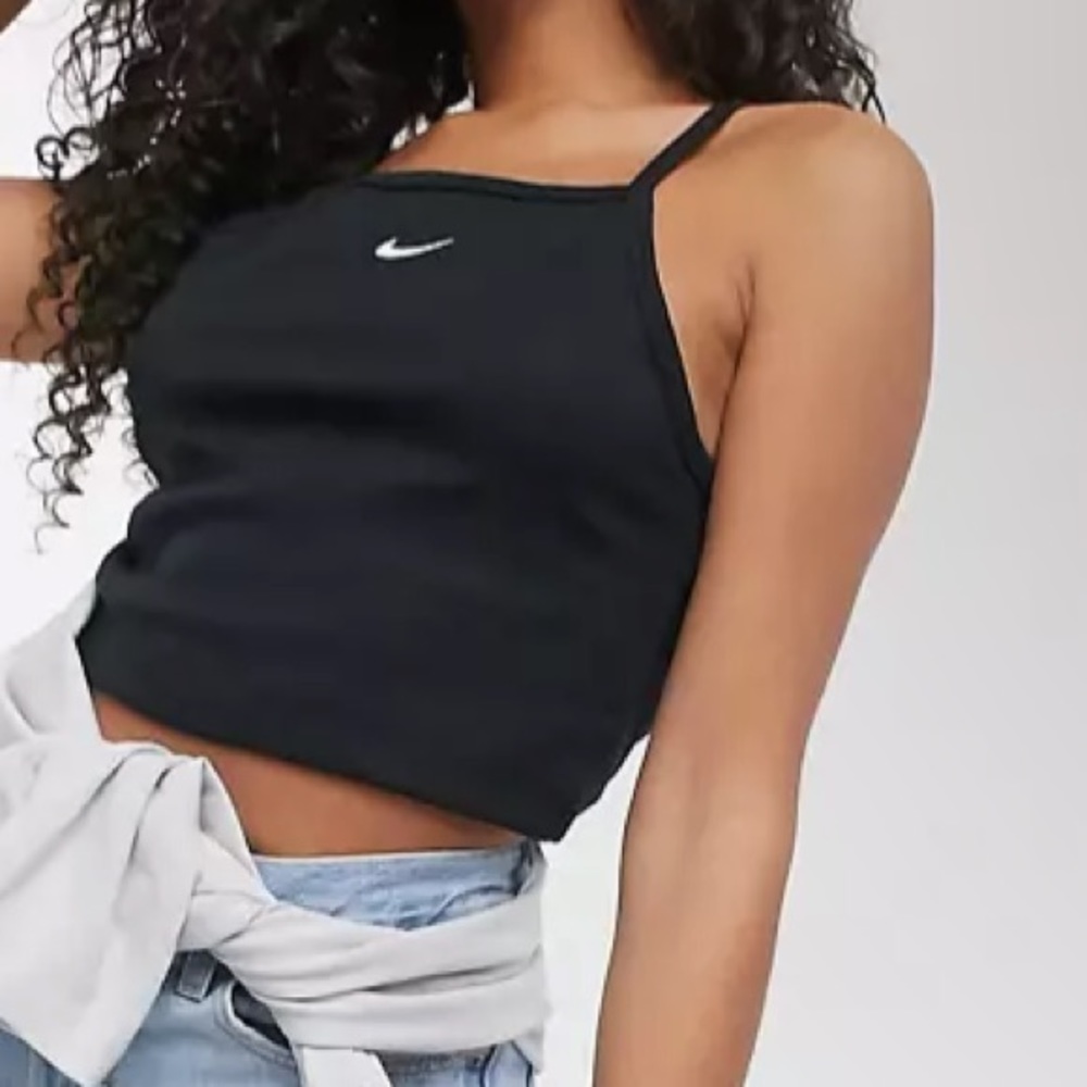Nike Cropped Tank - Picture 3 of 5